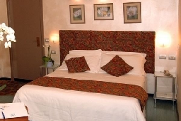 Conca Azzurra Wellness Hotel (Ranco)